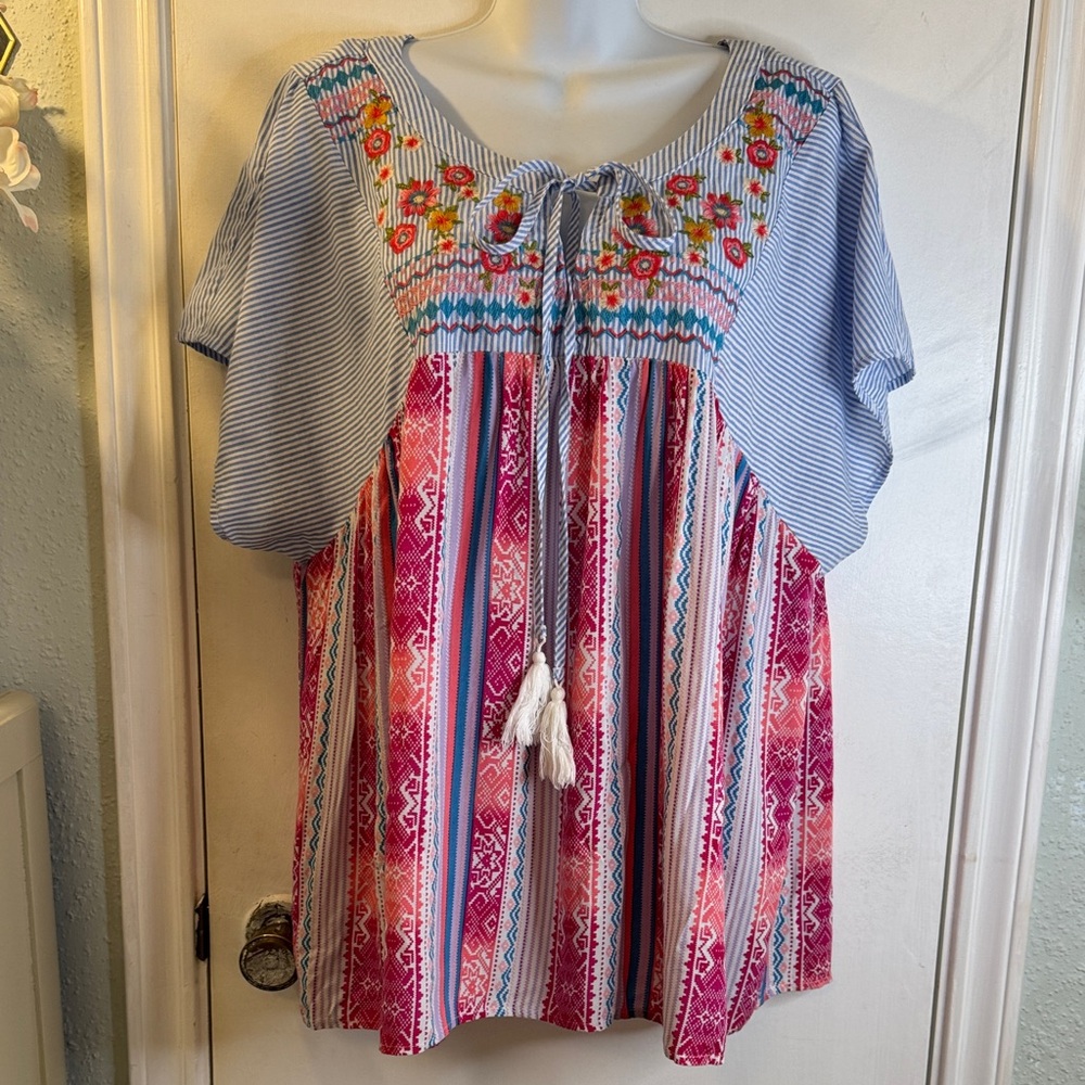 Savanna Jane Blue and Pink Embroidered Blouse Size 2X